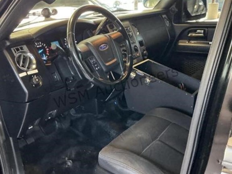 2017-ford-expedition-image-23