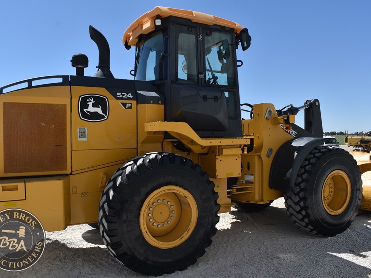 2021-deere-524-p-tier-image-20