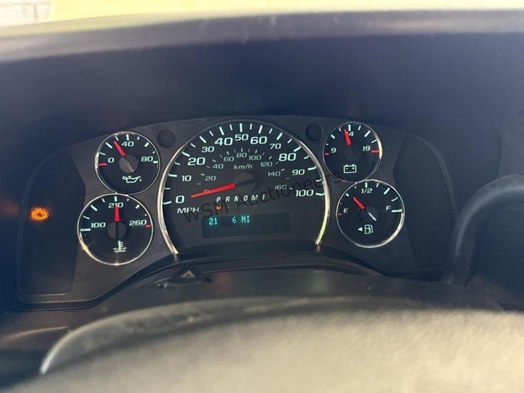 2015-chevrolet-express-2500-image-21
