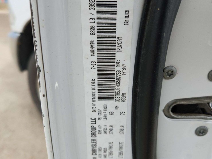2013-ram-2500-slt-image-30