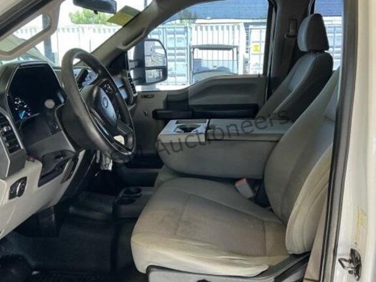 2017-ford-f250-image-24
