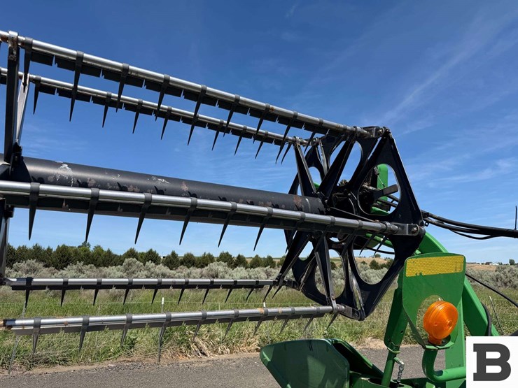 2004-john-deere-630f-image-25