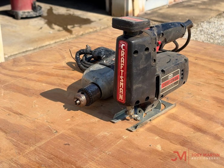 craftsman-electric-scroll-saw-and-black-&-decker-electric-drill-image-6