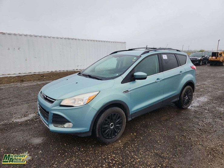 2013-ford-escape-image-1