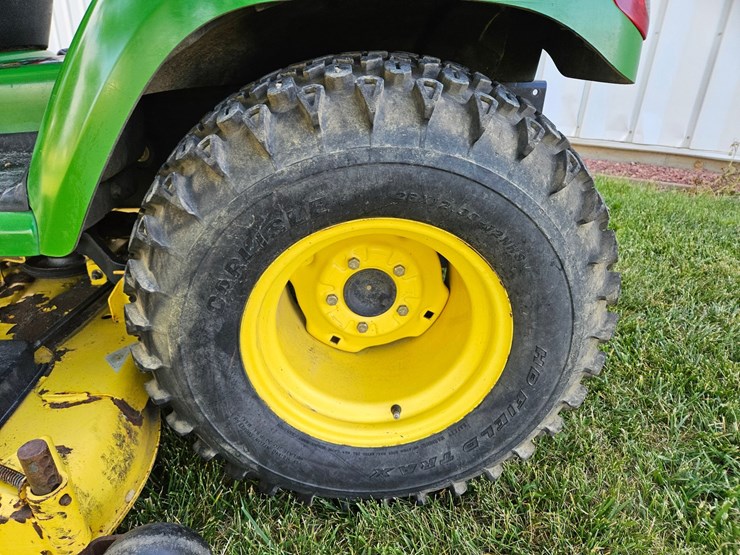 john-deere-x585-image-15