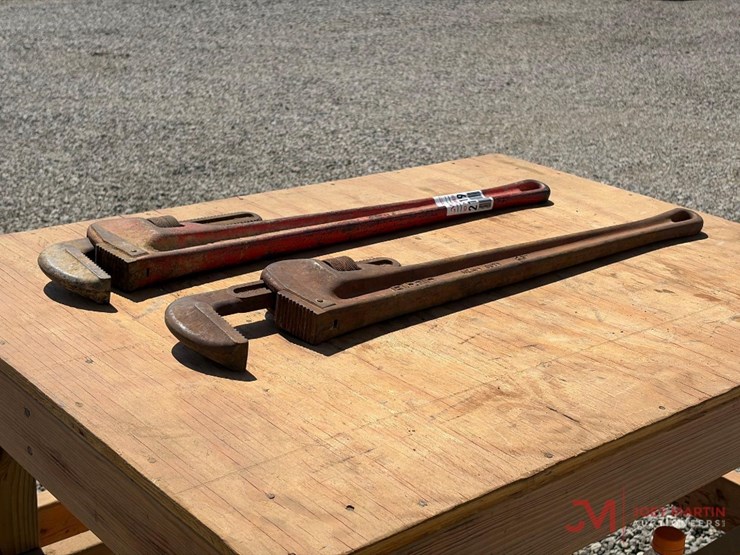 (2)-36"-pipe-wrenches-image-1
