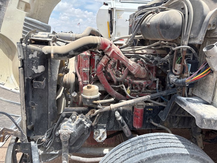 2007-peterbilt-387-image-8