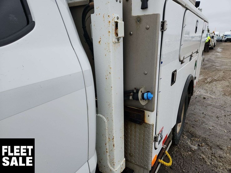 2019-ford-f550-image-33