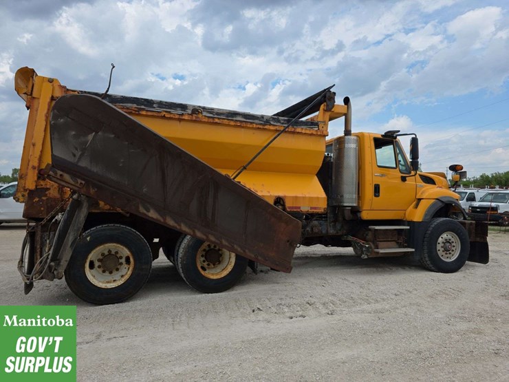 2010-international-workstar-7600-image-8