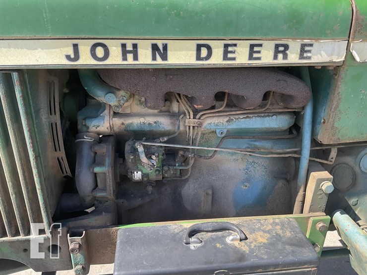 1977-john-deere-2440-image-16