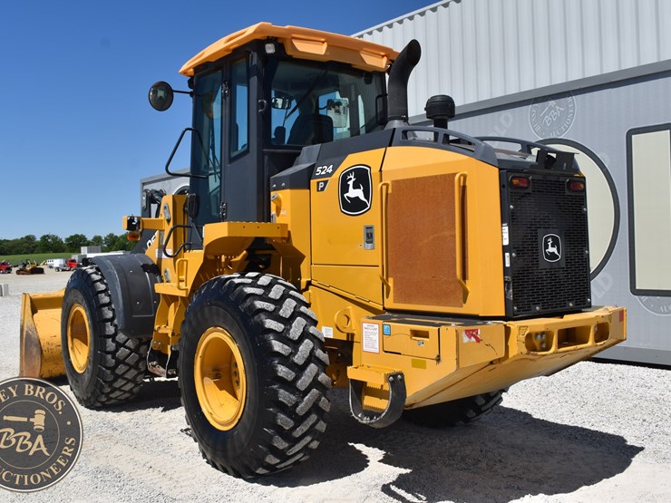 2021-deere-524-p-tier-image-4