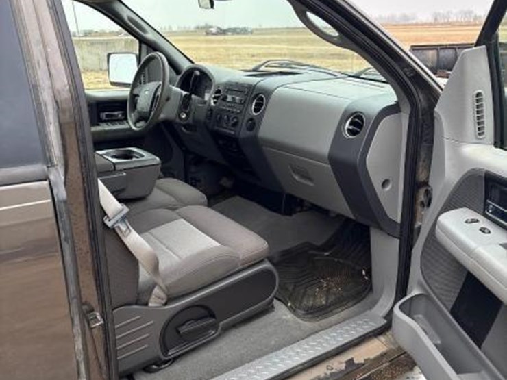 2006-ford-f150-xlt-image-40