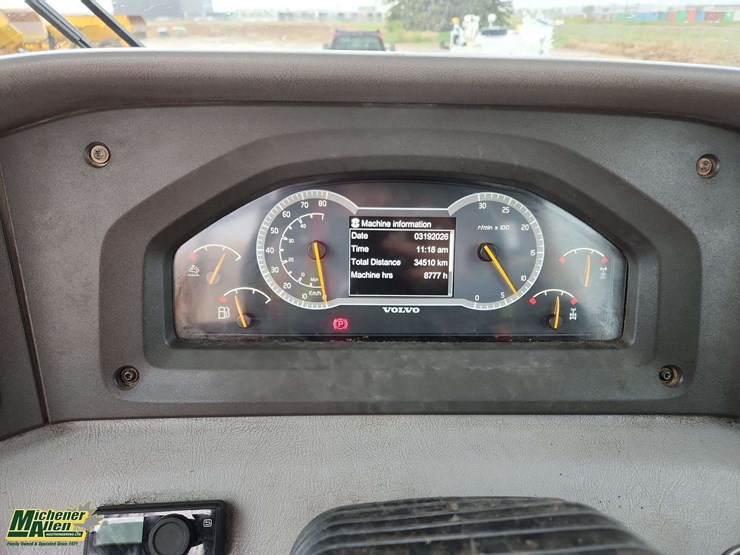 2014-volvo-a30g-image-23