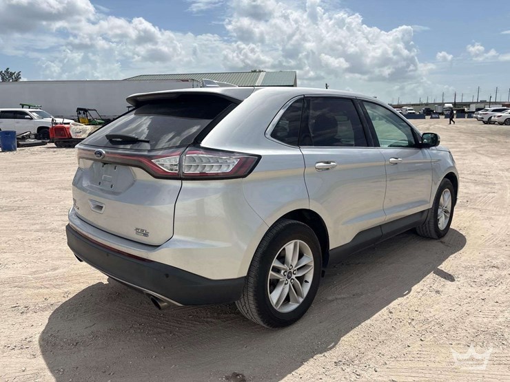 2016-ford-edge-image-3