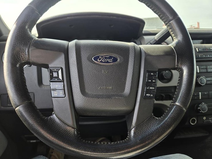 2011-ford-f150-image-18
