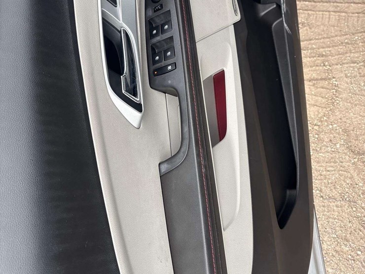 2019-ford-edge-image-11