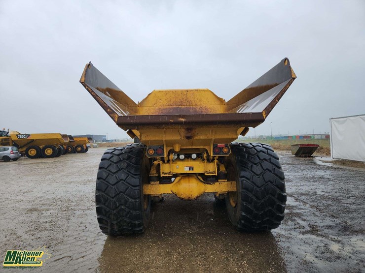 2014-deere-300d-image-4