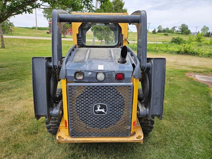 deere-326d-image-4