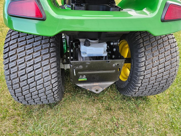 john-deere-x570-image-18