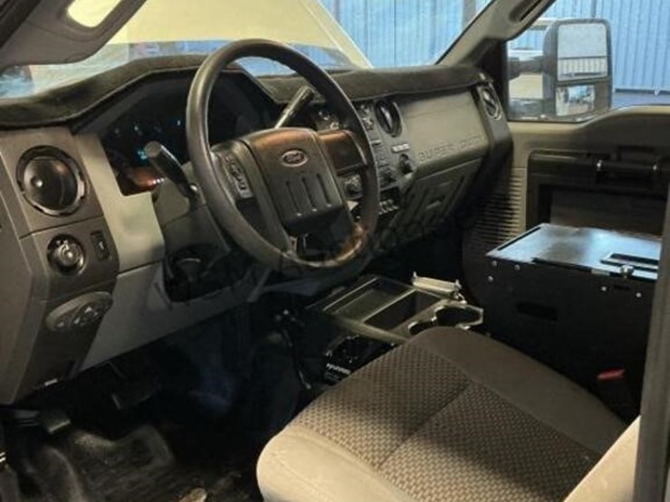 2015-ford-f450-image-22
