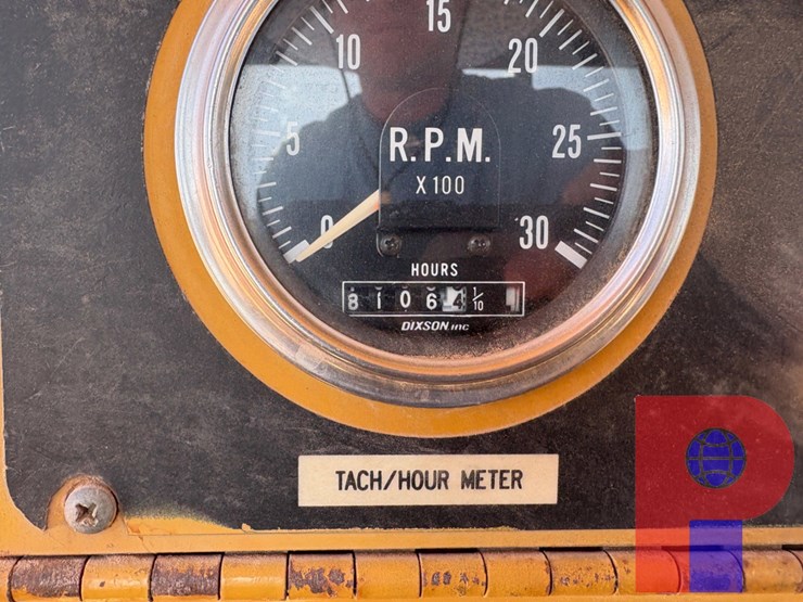 trackmobile-tm-4150-magnum-rail-car-tugger-image-8