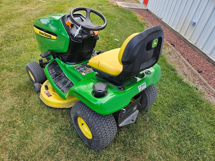 john-deere-x300-image-3