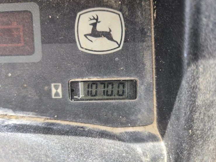 2004-john-deere-gator-image-18