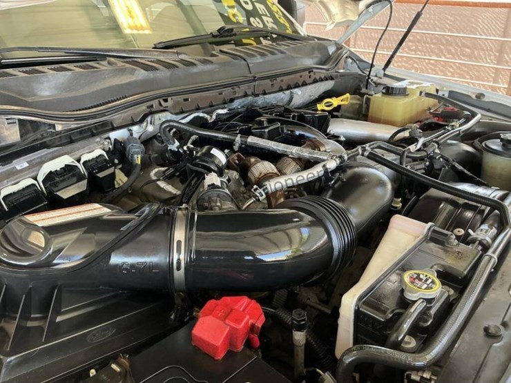 2017-ford-f250-image-15