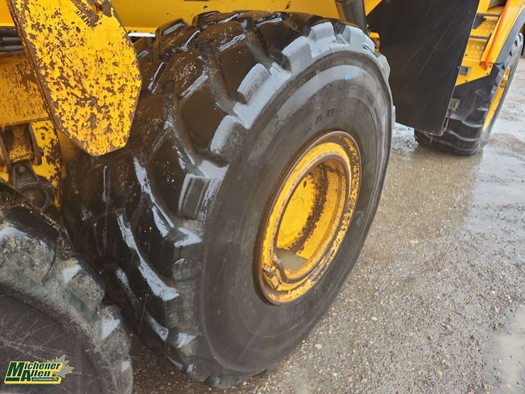 2014-volvo-a30g-image-14