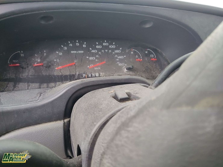 non-operable-2006-ford-e-250-cargo-van-image-18