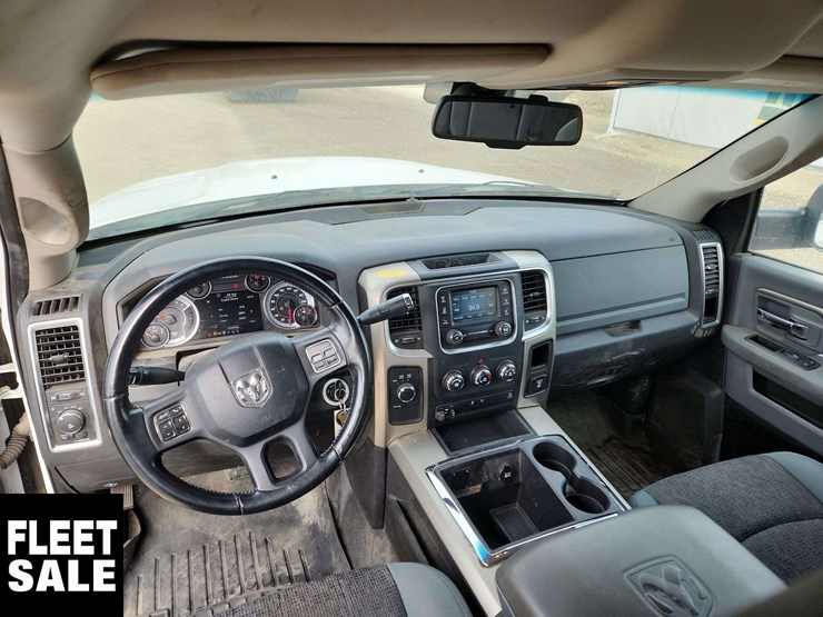 2013-ram-2500-slt-image-15