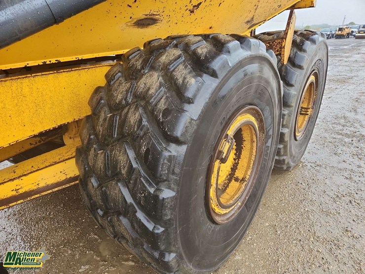 2014-volvo-a30g-image-11