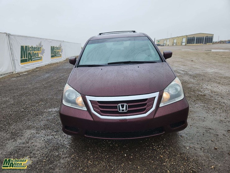 2010-honda-odyssey-image-10