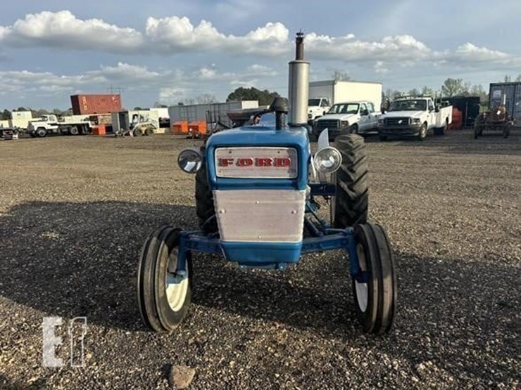 ford-3000-image-2