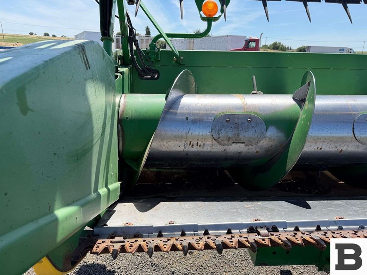 2004-john-deere-630f-image-27