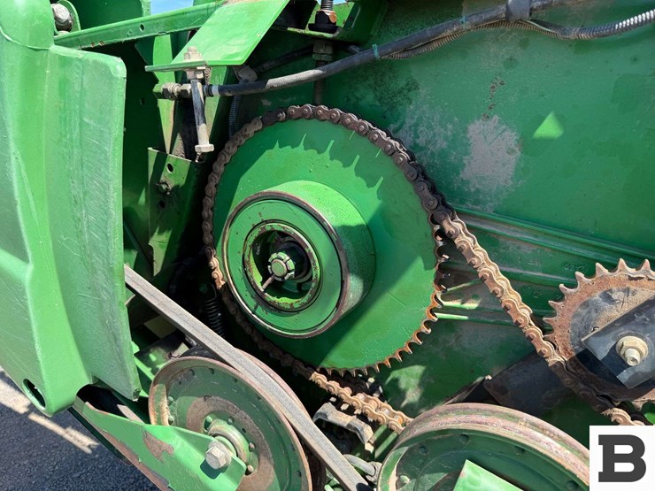 2004-john-deere-630f-image-11