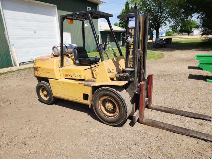 #375-•-hyster-90-forklift-image-6