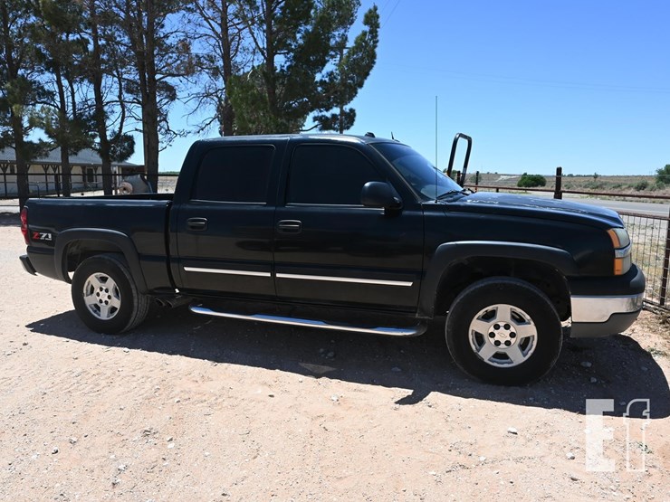 2005-chevrolet-silverado-1500-image-1