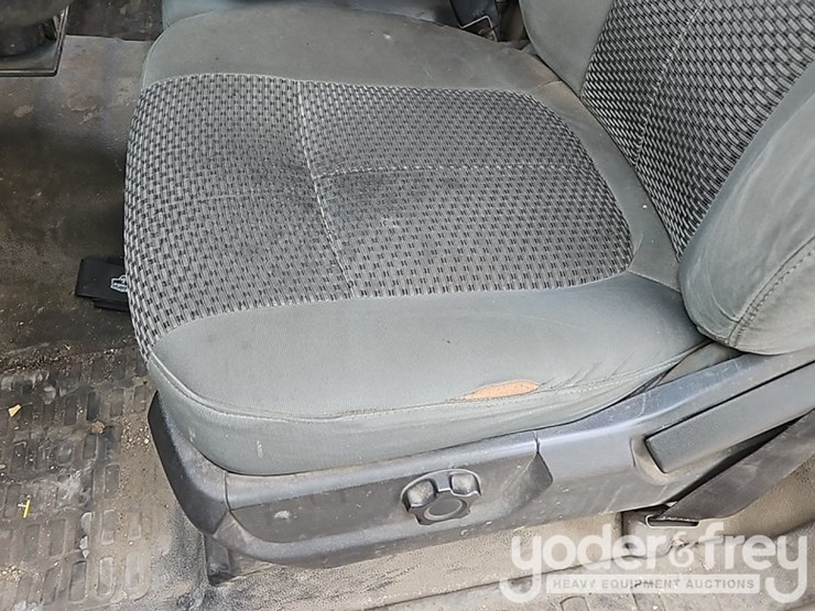 2015-ford-f350-sd-image-22