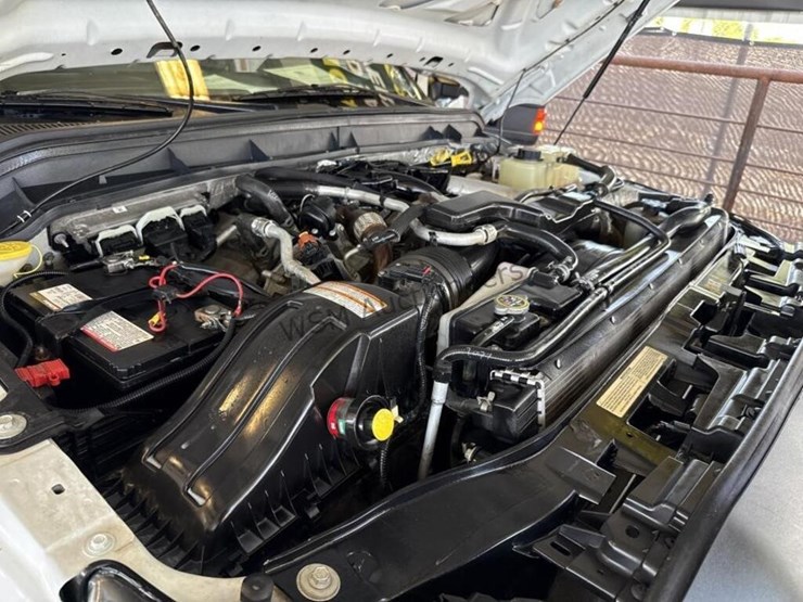 2014-ford-f250-image-16