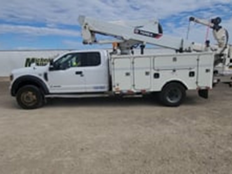 2019-ford-f550-image-5