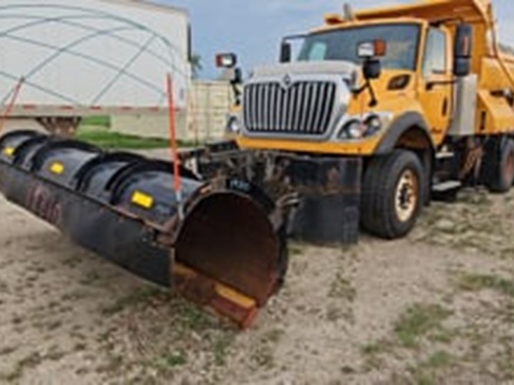 2008-international-workstar-7600-image-5