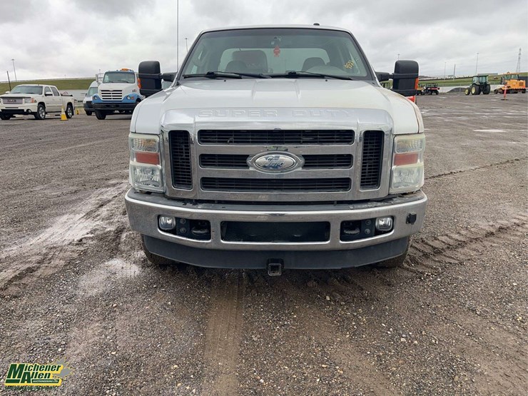 2010-ford-f350-image-8