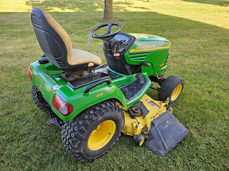 john-deere-x585-image-5