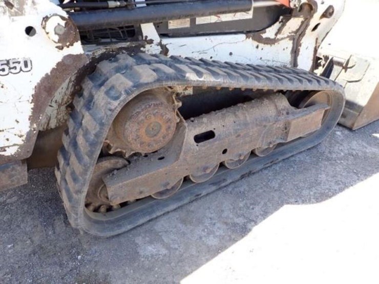 2015-bobcat-t550-image-35