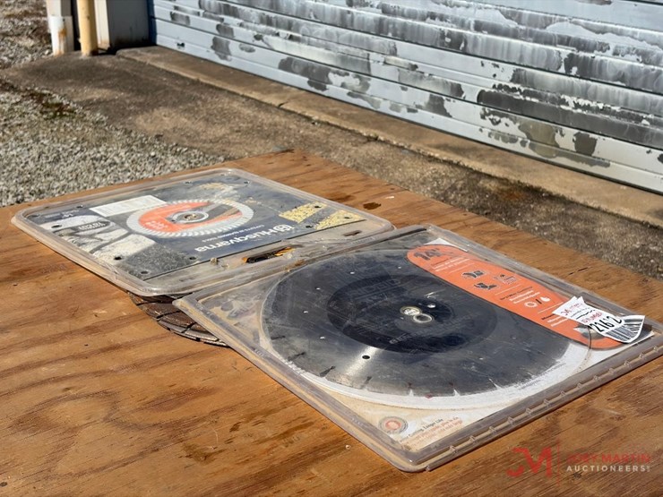 husqvarna-14"-diamond-saw-blade-and-ridgid-diamond-saw-blade-image-4