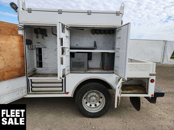 2018-ram-5500-slt-image-19