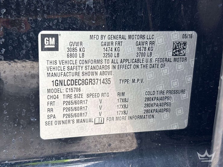 2016-chevrolet-tahoe-image-8
