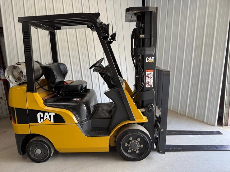 caterpillar-c5000-image-1
