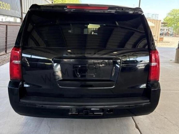 2019-chevrolet-tahoe-image-8
